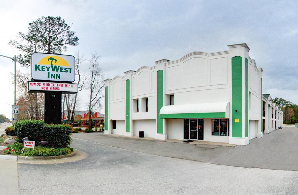 Key West Inn - Newport News Bagian luar foto